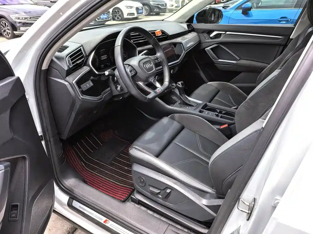 Audi Q3 Sportback — миниатюра 6