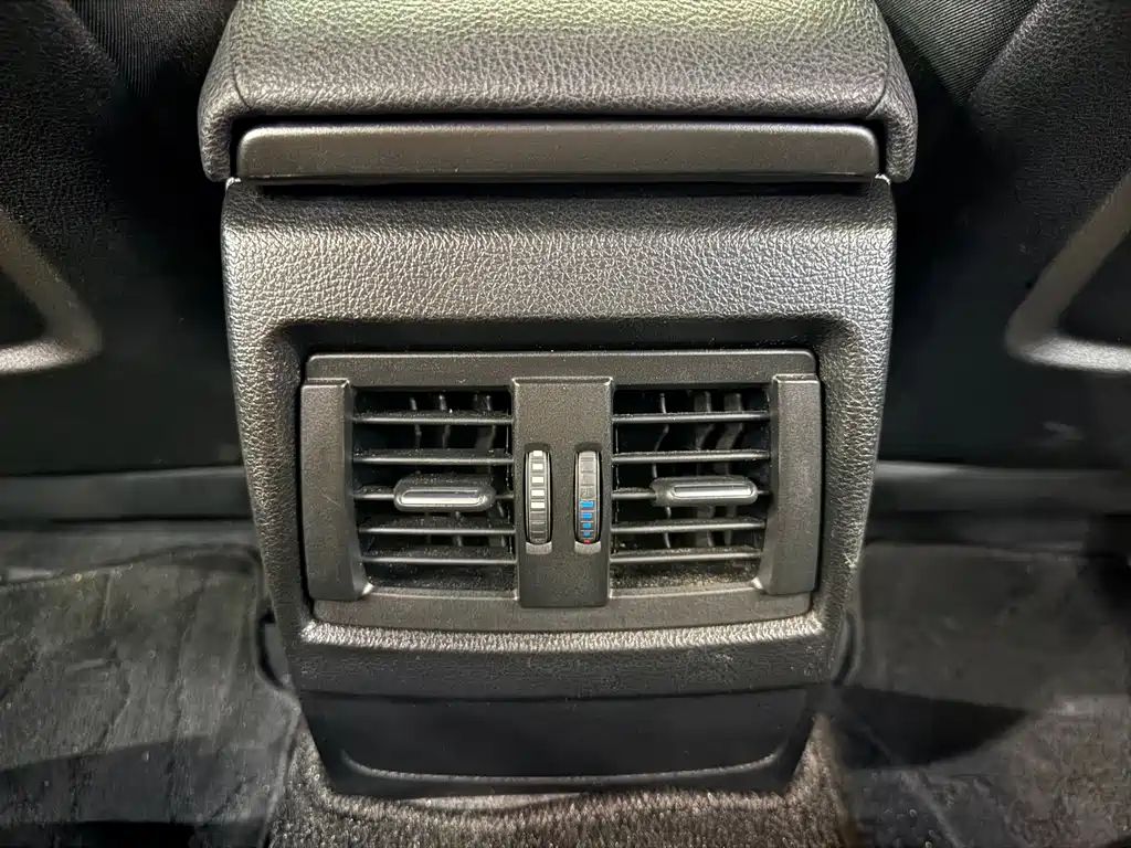 BMW 1 Series (Import) — миниатюра 18
