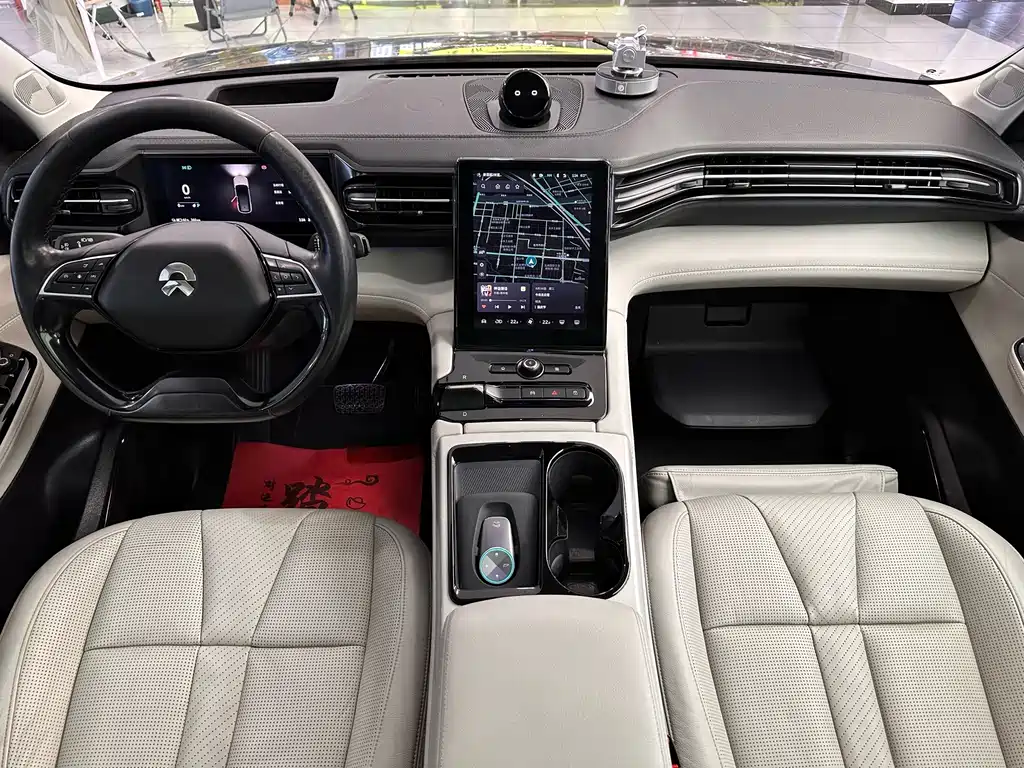 NIO ES8 — миниатюра 9