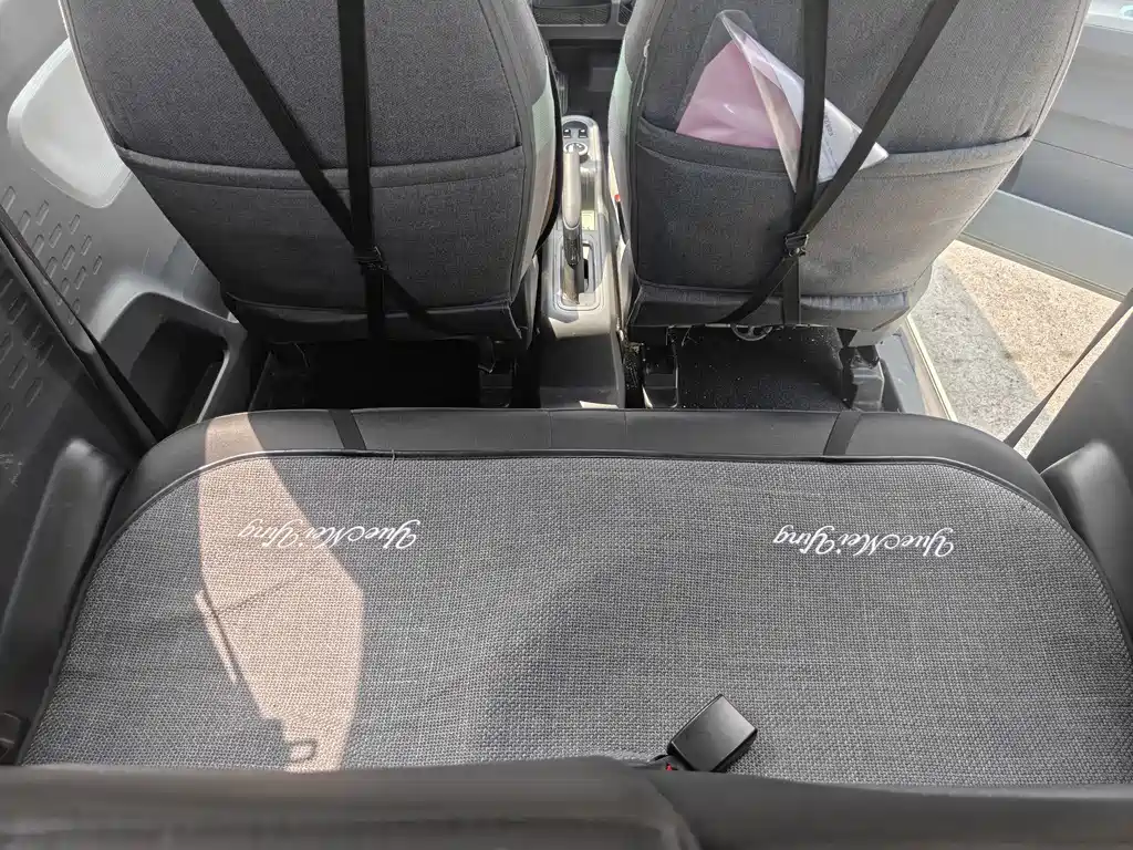 Wuling MINIEV — миниатюра 9