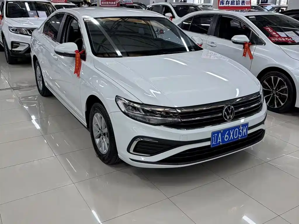 Volkswagen Bora 2024 200TSI DSG
