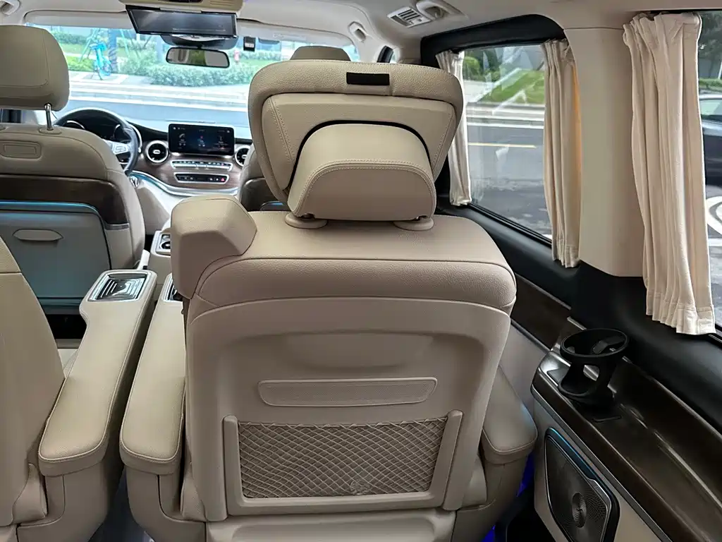 Mercedes-Benz V-Class — миниатюра 38