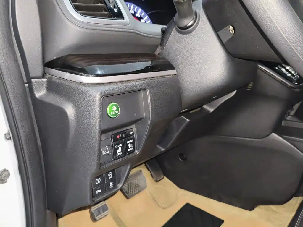 Honda Odyssey — миниатюра 8