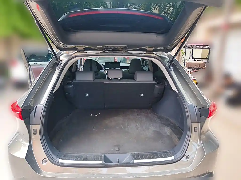 Toyota Harrier — миниатюра 15
