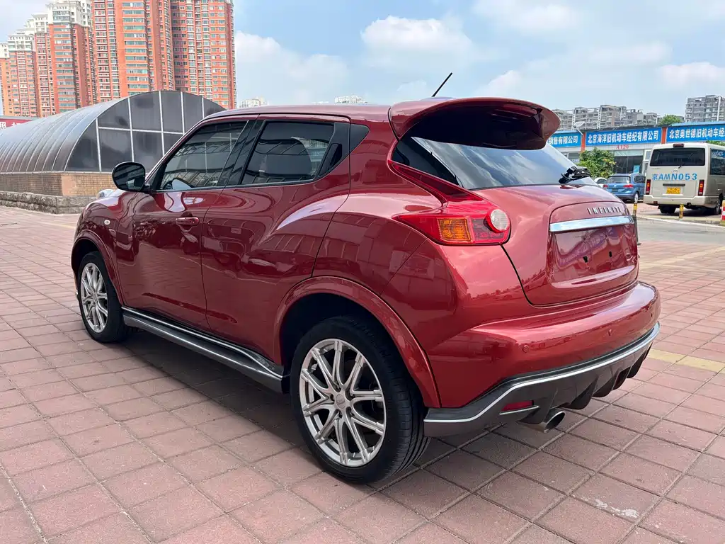 Infiniti ESQ — миниатюра 6