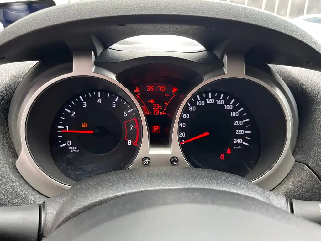 Infiniti ESQ — миниатюра 11