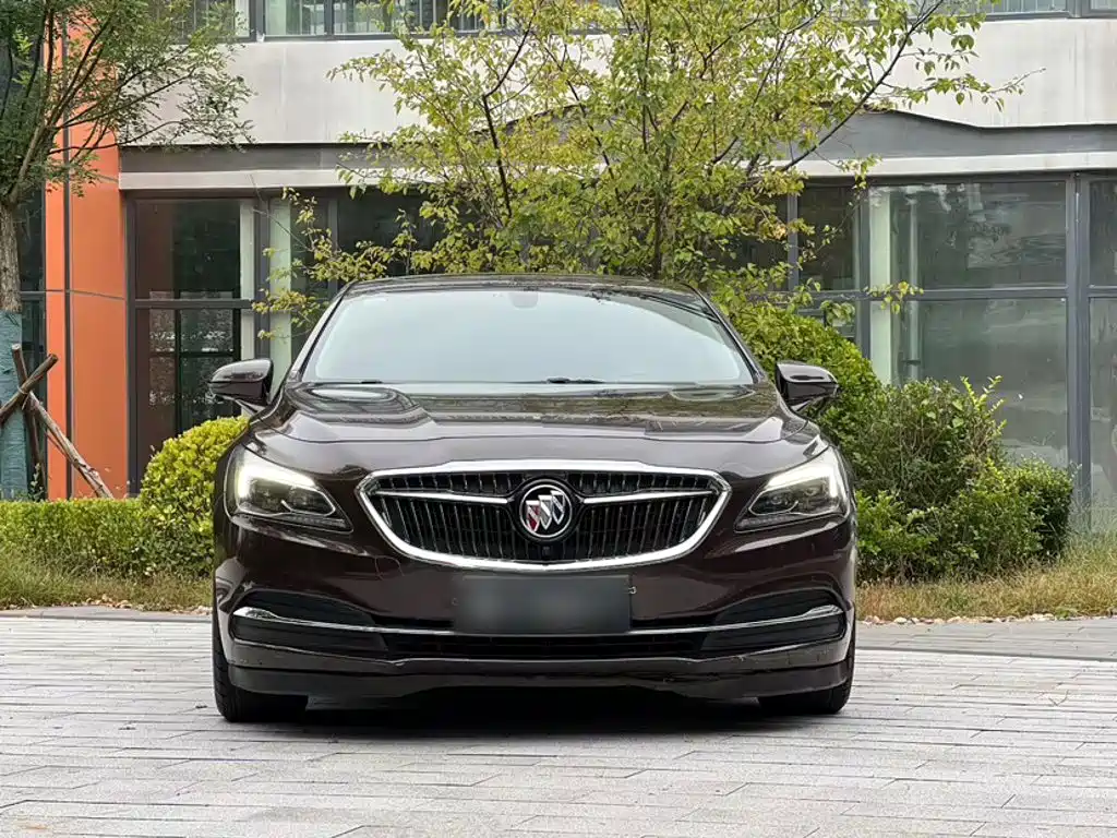 Buick LaCrosse — миниатюра 7