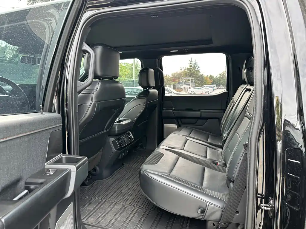 Ford F-150 Raptor — миниатюра 6