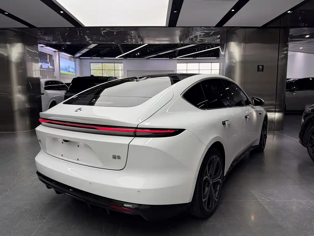 NIO ET5 — миниатюра 14