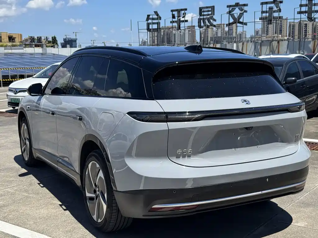 NIO ES6 — миниатюра 5