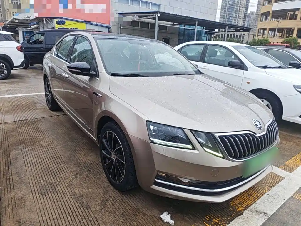 Skoda Octavia — миниатюра 4