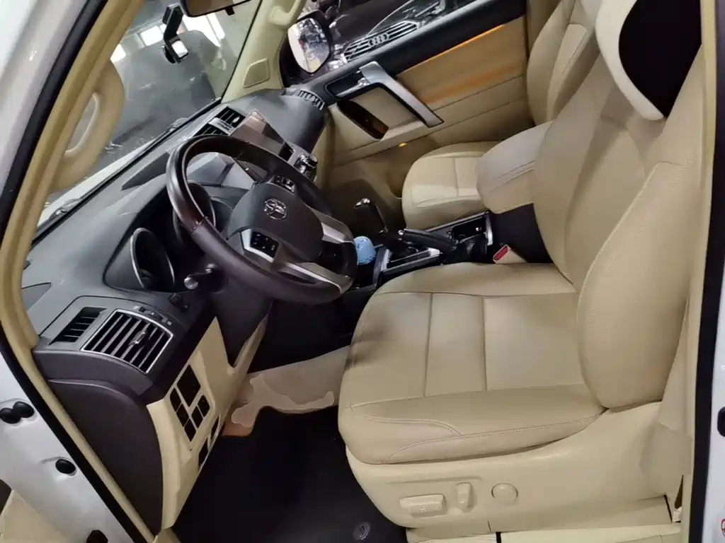 Toyota Prado — миниатюра 15