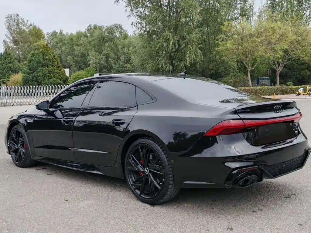 Audi A7L — миниатюра 9