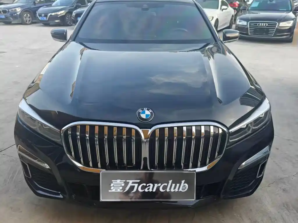 BMW 7 Series — миниатюра 2