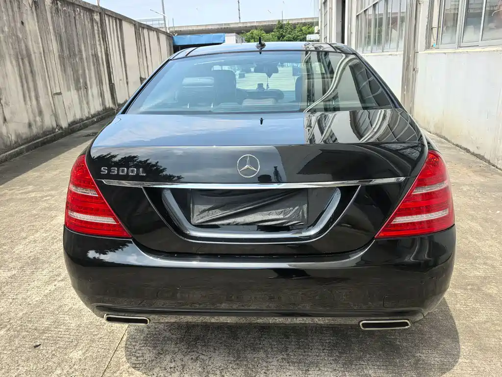 Mercedes-Benz S-Class — миниатюра 5