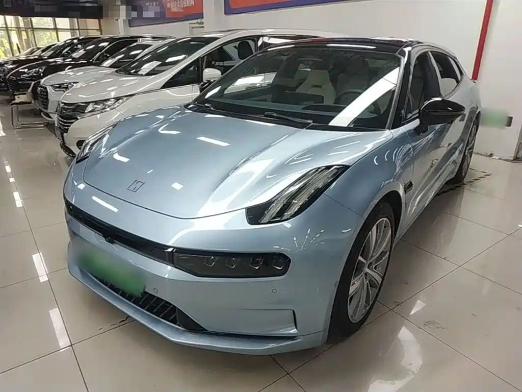 Zeekr 001 2022