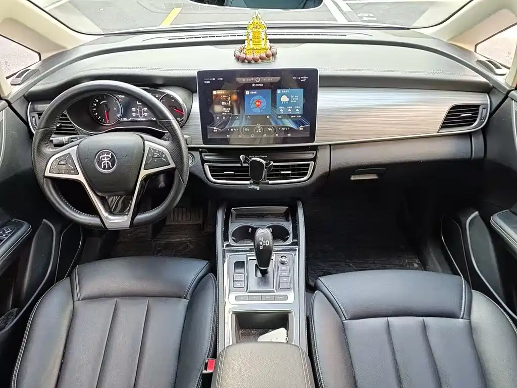 BYD MAX New Energy — миниатюра 7