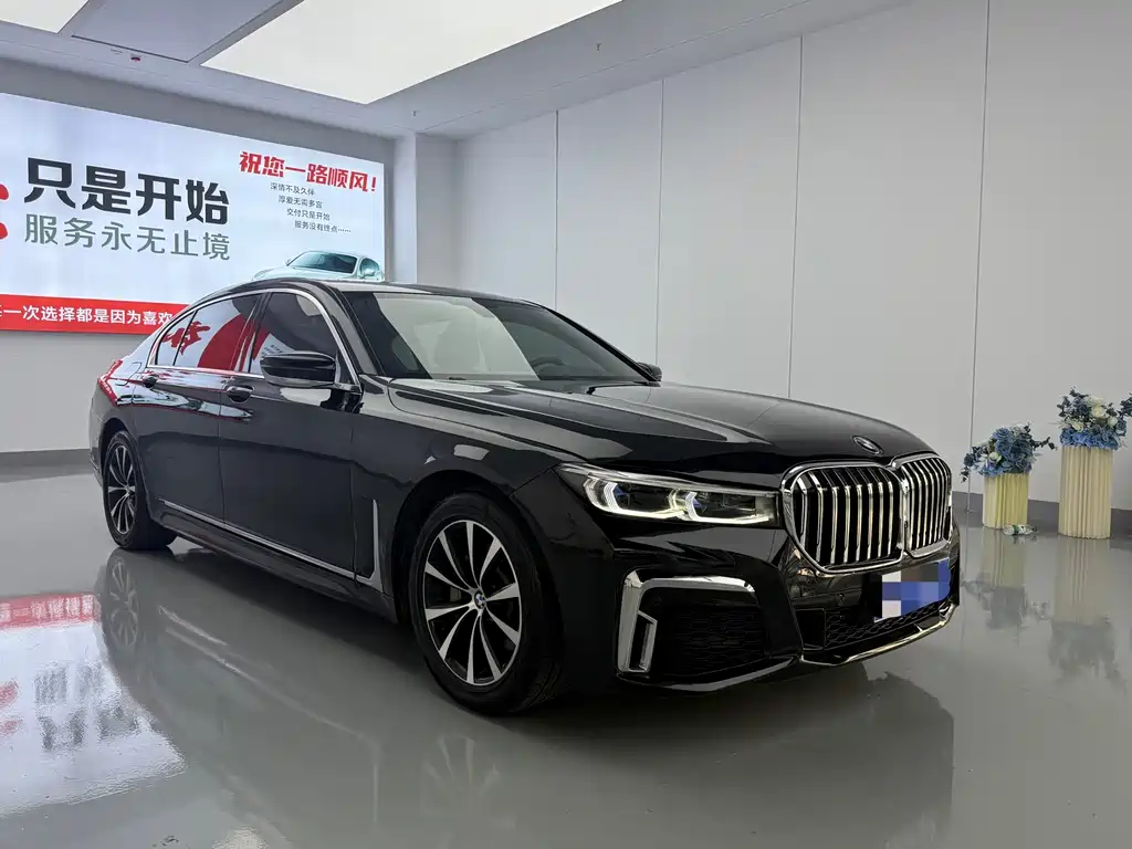 BMW 7 Series — миниатюра 3