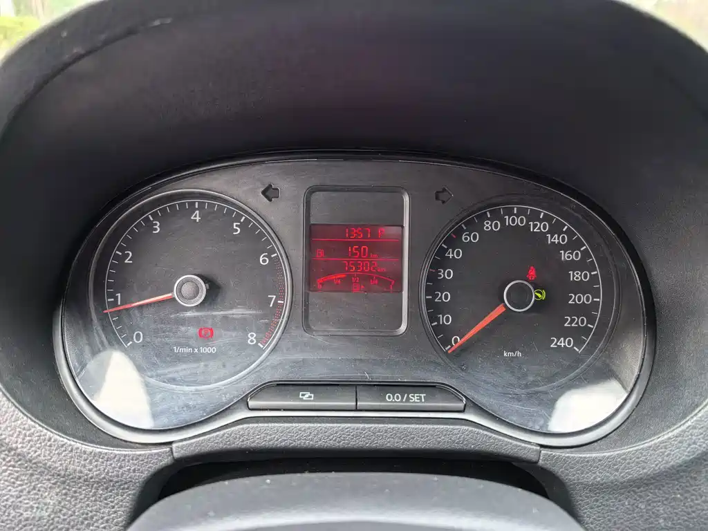 Volkswagen Polo — миниатюра 9