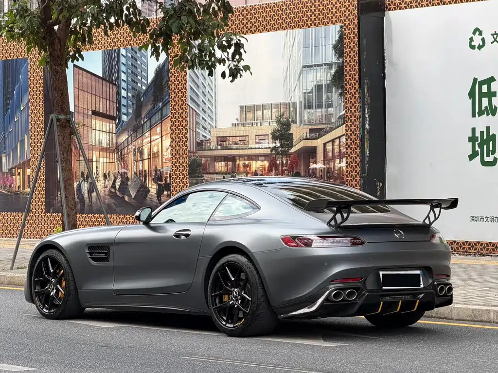 MERCEDES-BENZ AMG GT