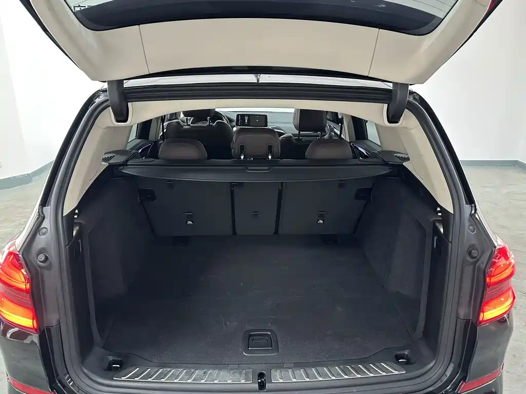 BMW X3 — миниатюра 18