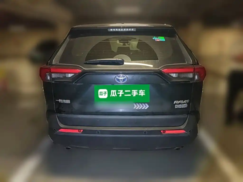 Toyota RAV4 Prime — миниатюра 3