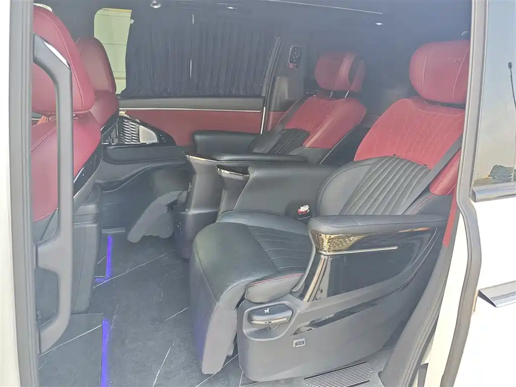 GAC Motor Trumpchi M8 — миниатюра 7