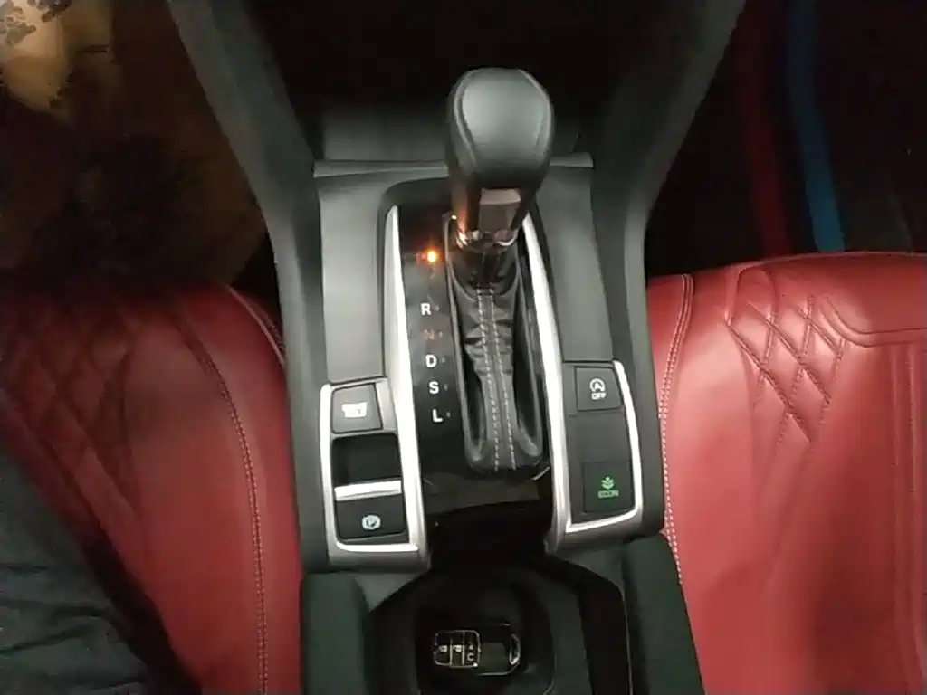 Honda Civic — миниатюра 14