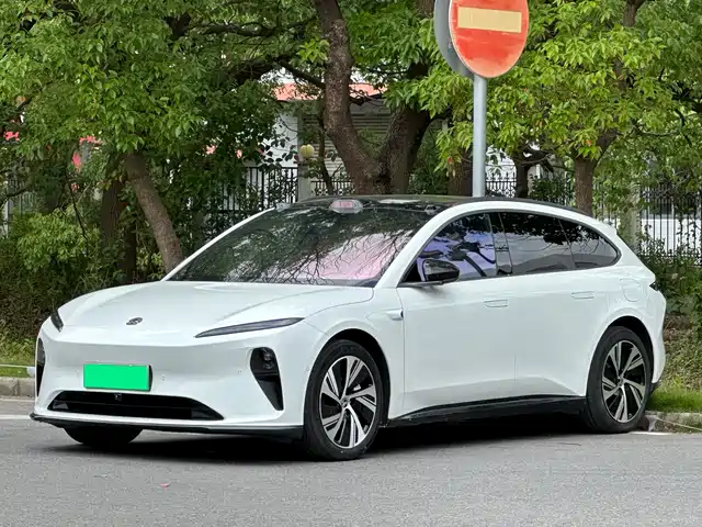 2024 Nio ET5