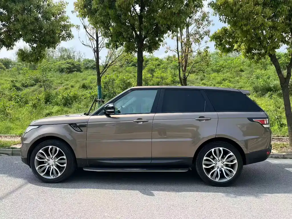 Land Rover Sport — миниатюра 7