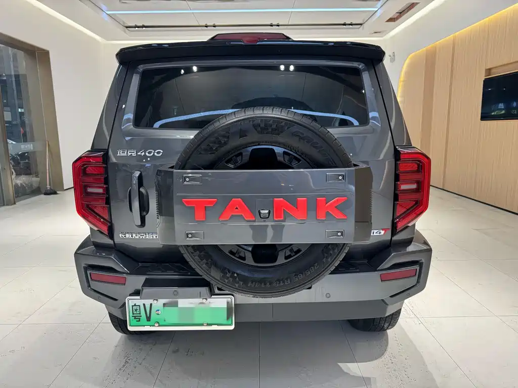 Tank 400 2023 Hi4-T