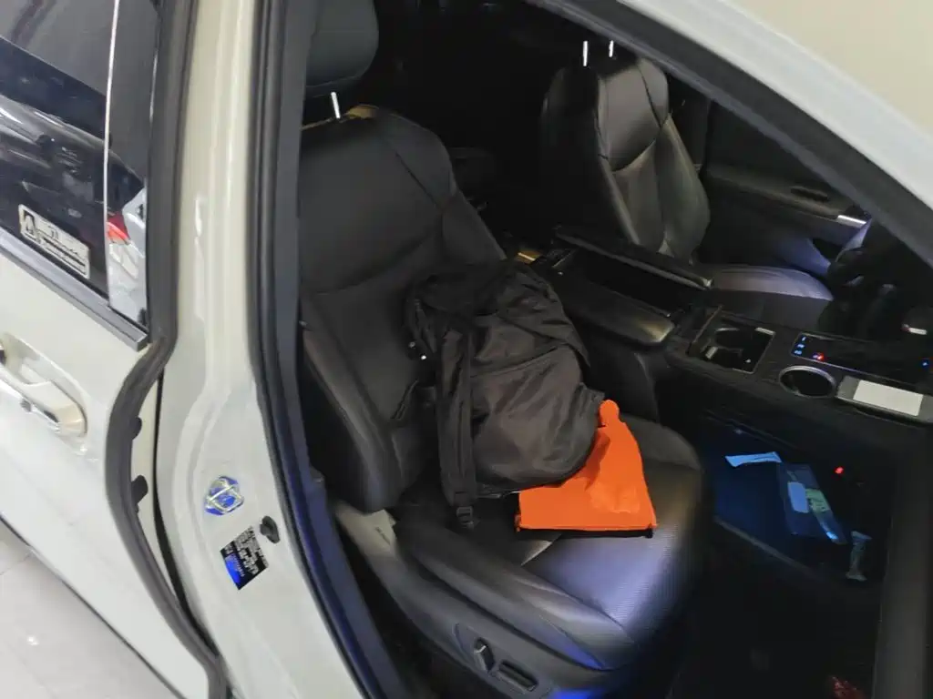 Toyota Sienna — миниатюра 25