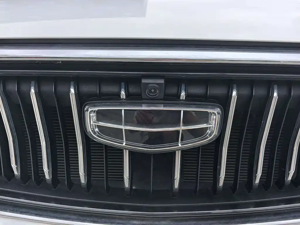 Geely Emgrand — миниатюра 4