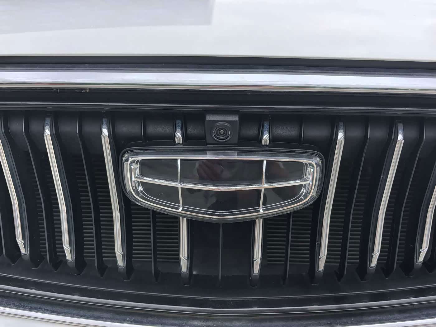 Geely Emgrand 1.5 л 2023 г. Белый, пробег 20000 км