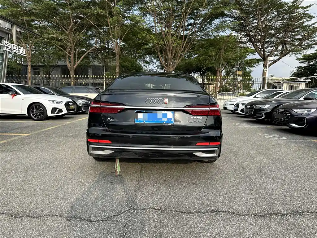 Audi A6L — миниатюра 5