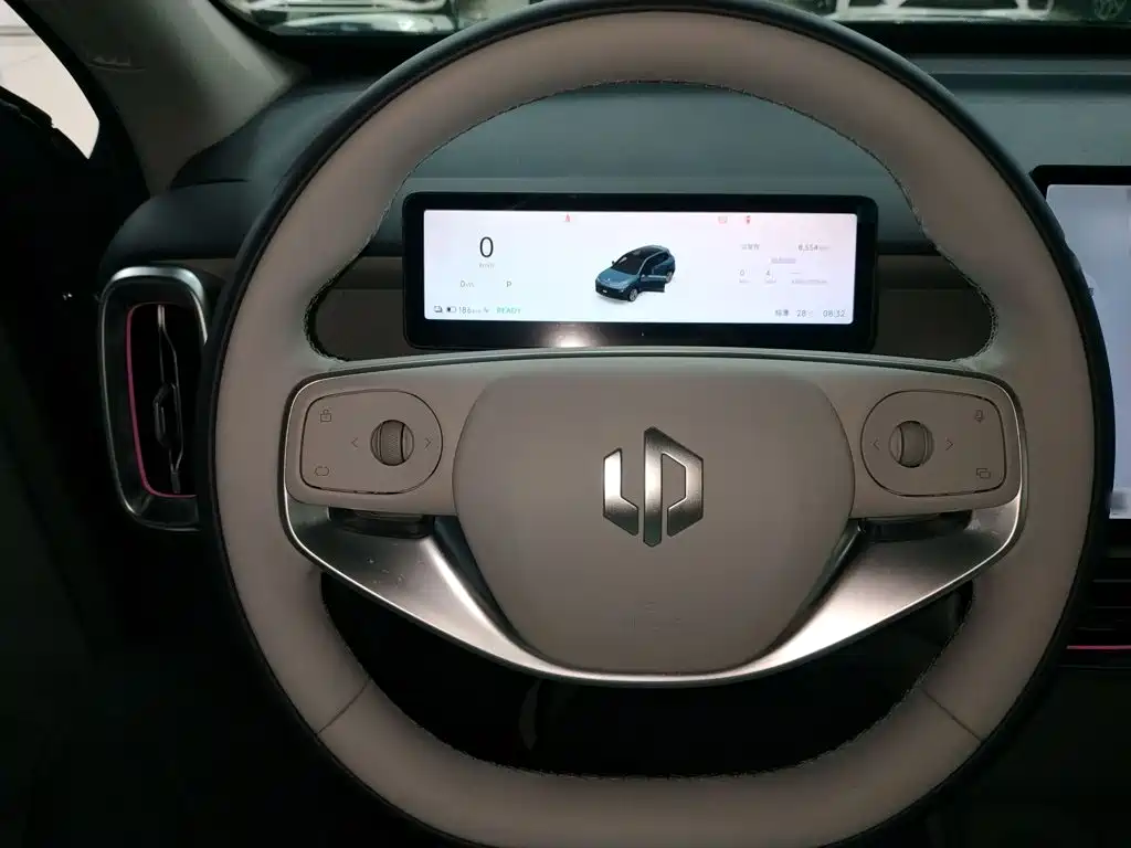 Leapmotor Leapmotor B10 — миниатюра 11