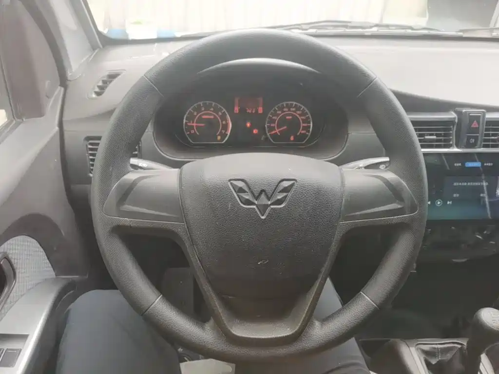 Wuling Rongguang — миниатюра 11