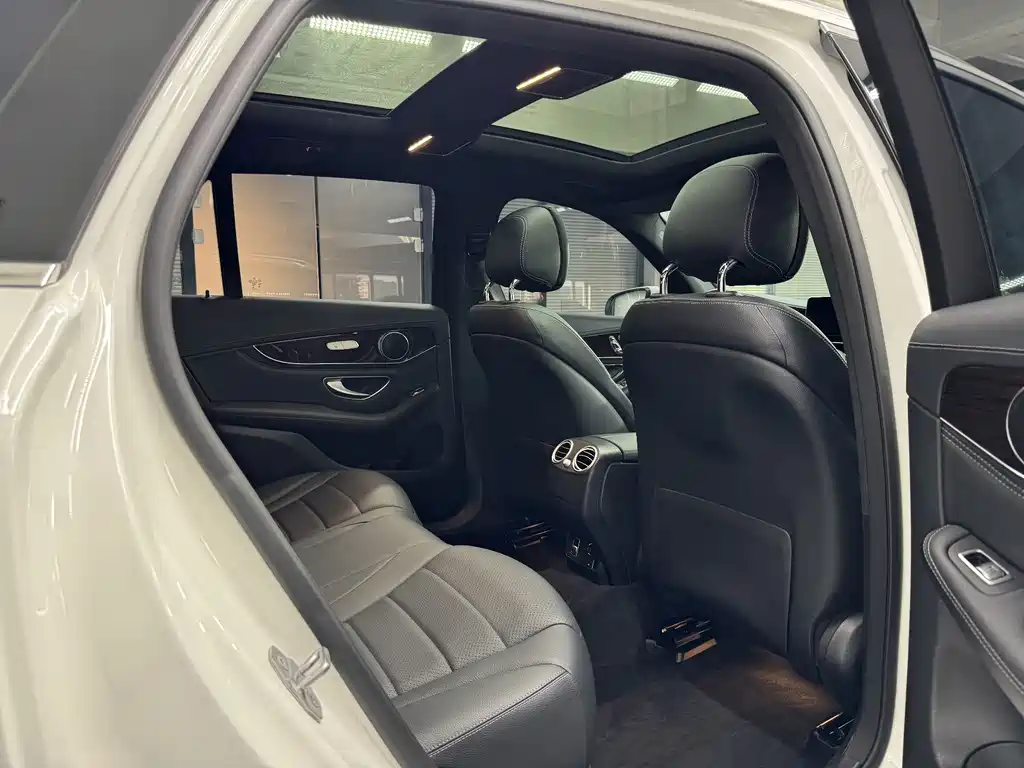 Mercedes-Benz GLC — миниатюра 13