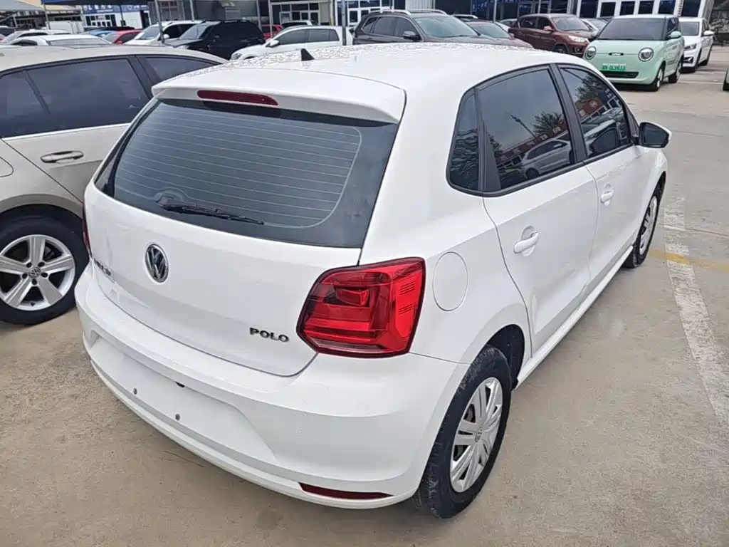 Volkswagen Polo — миниатюра 7