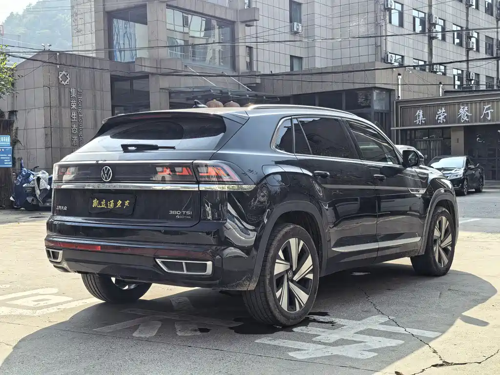 Volkswagen Teramont — миниатюра 4