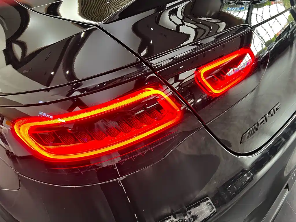 Mercedes-Benz GLC Coupe AMG — миниатюра 15