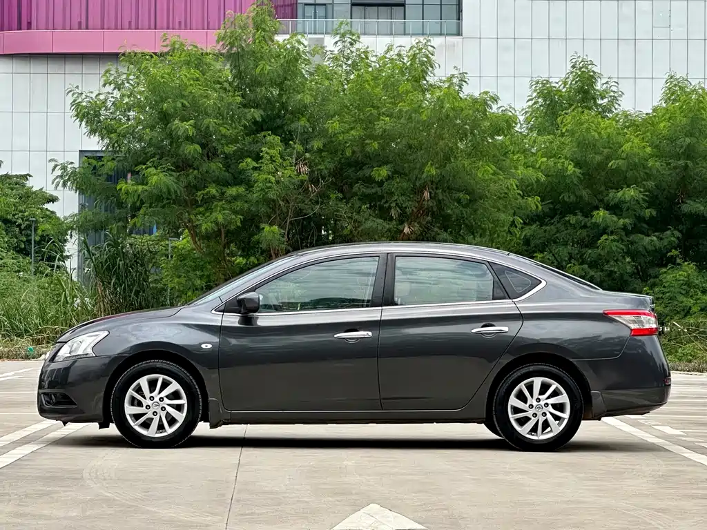 Nissan Sylphy — миниатюра 7