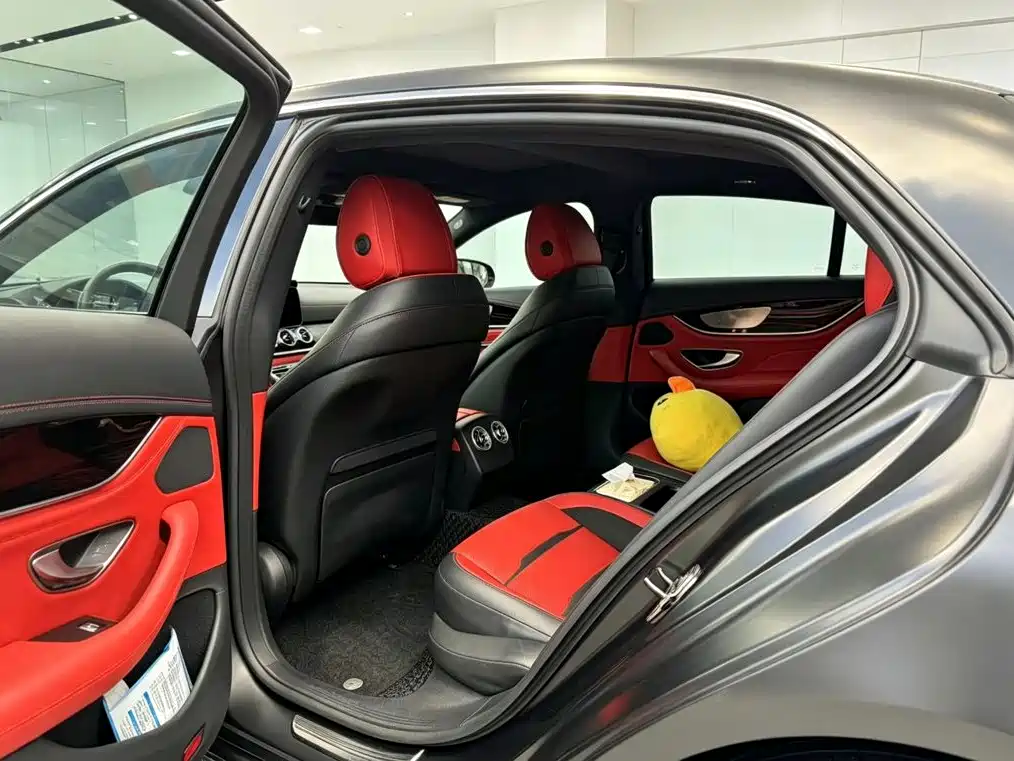 Mercedes-Benz AMG GT — миниатюра 5