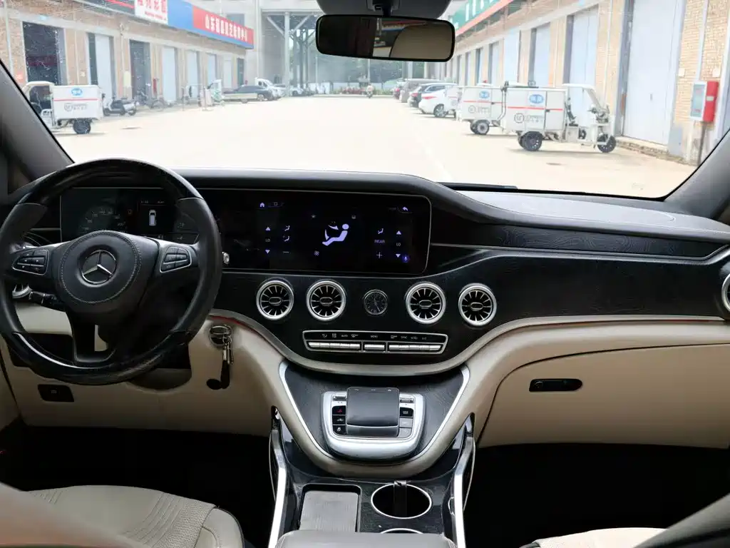 Mercedes-Benz Vito — миниатюра 9