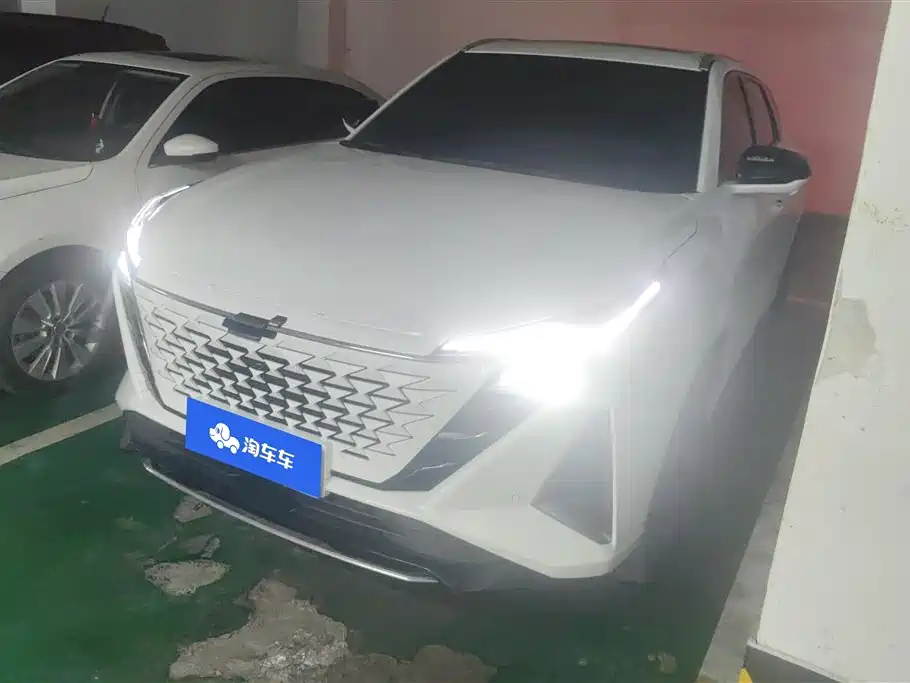 Changan Z6 2023 1.5T DCT