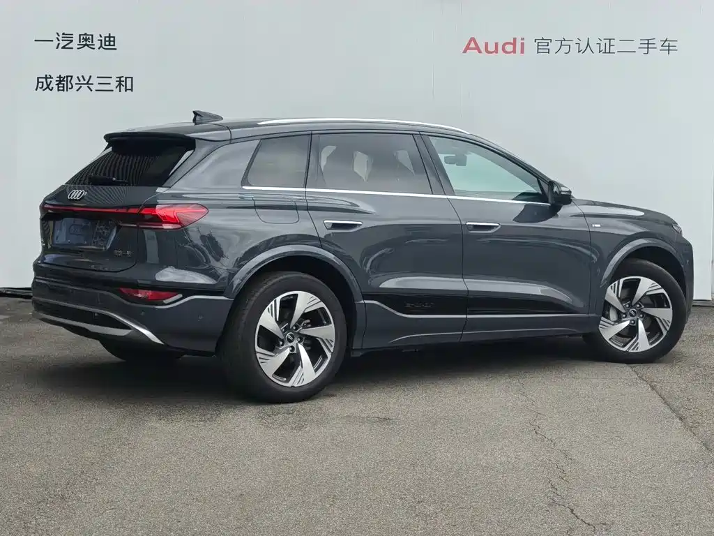 Audi Q6L e-tron — миниатюра 4