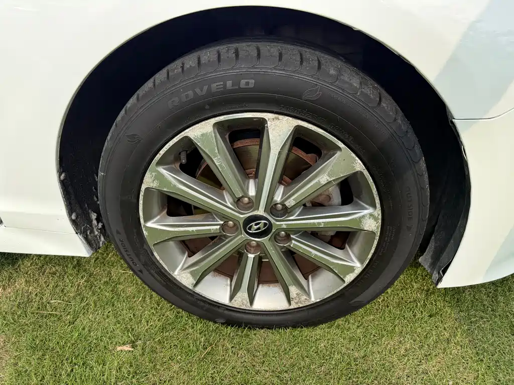 Hyundai Sonata — миниатюра 17
