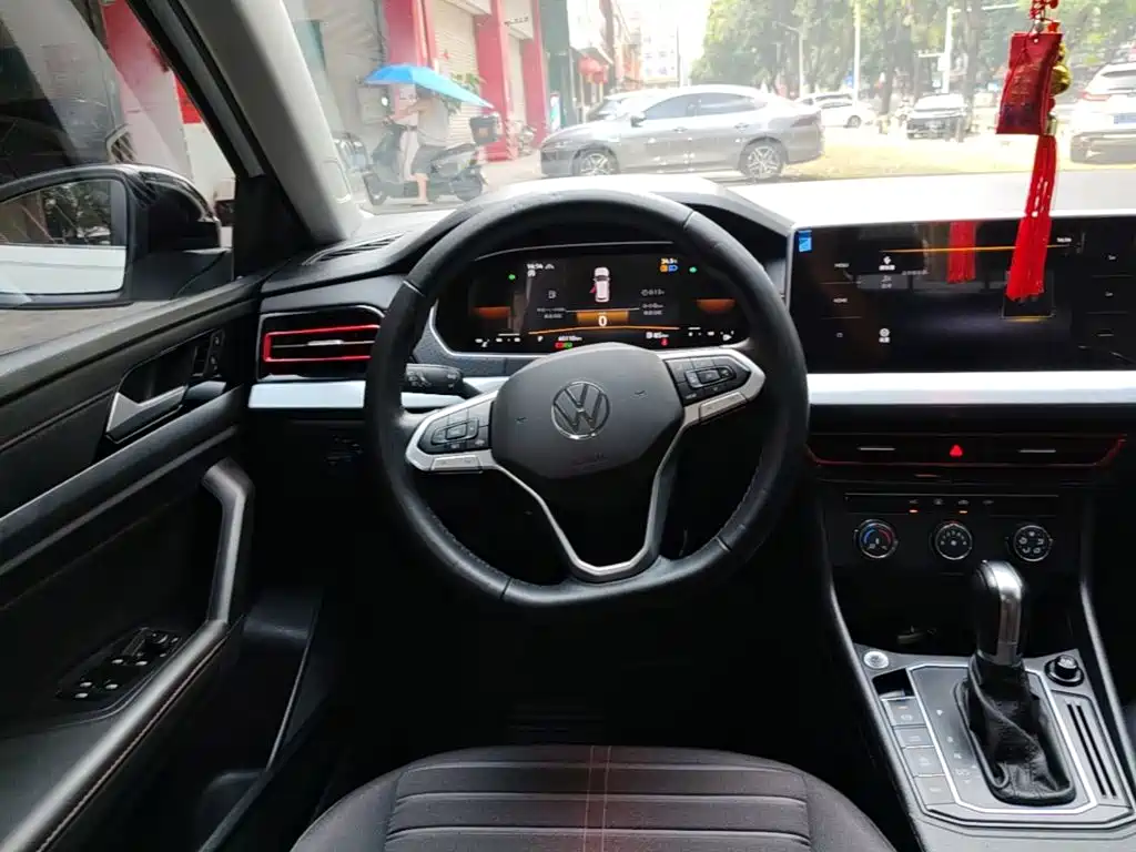 Volkswagen Lavida — миниатюра 11