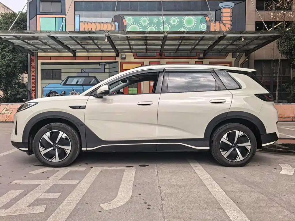 BYD Sealion 05 EV — миниатюра 15