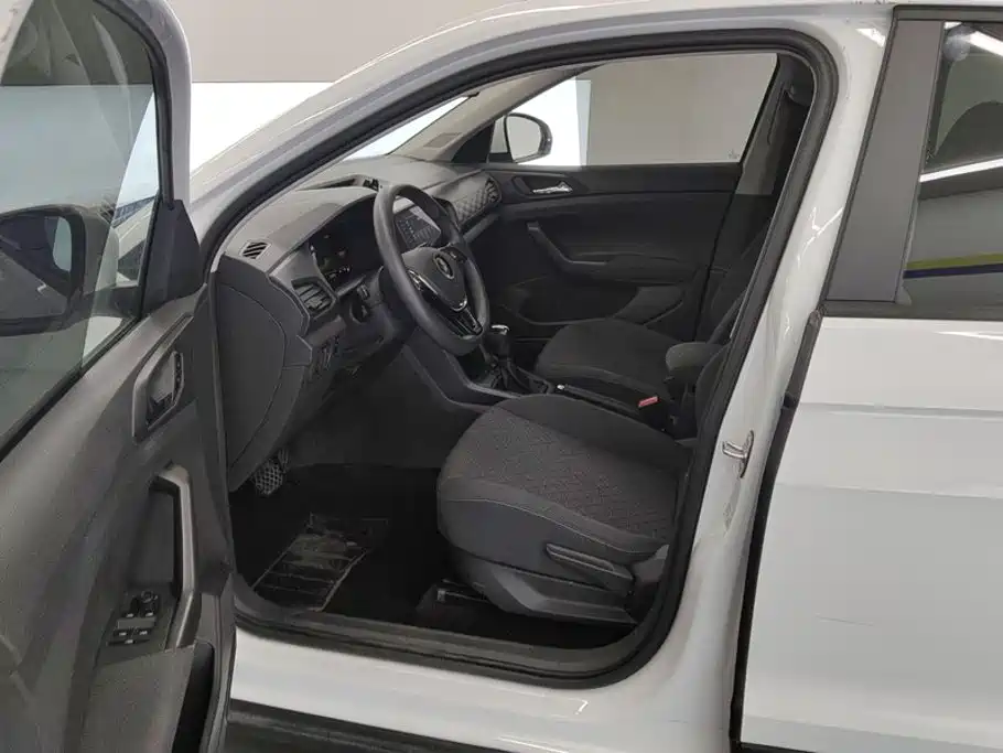 Volkswagen T-Cross — миниатюра 9